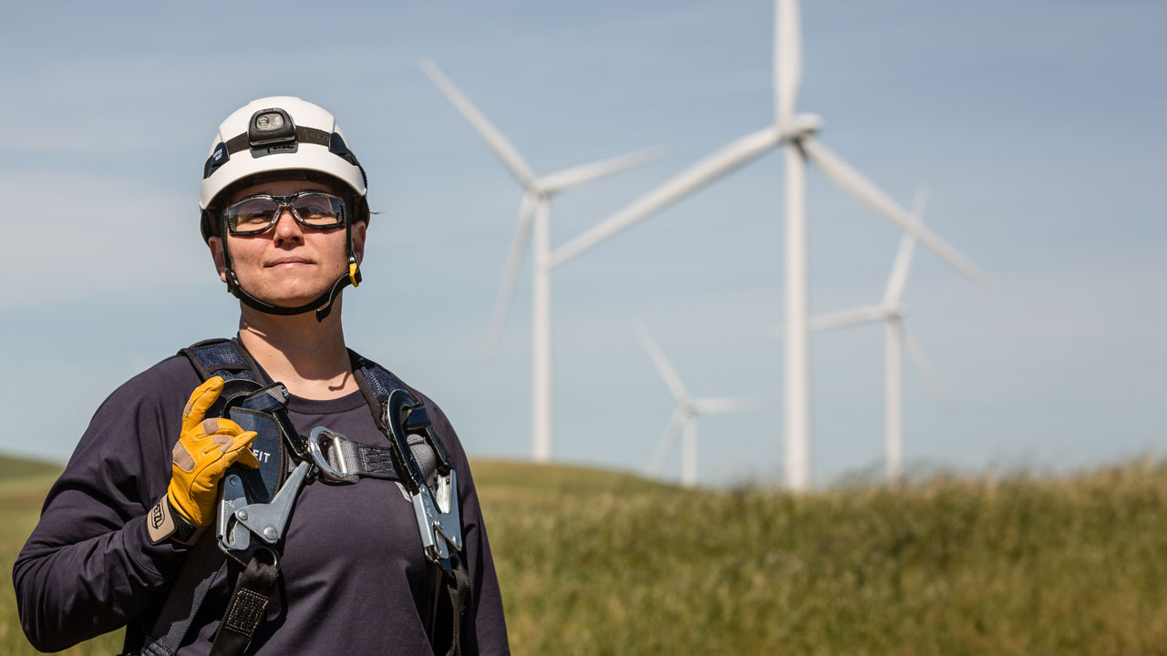 DARRENmetzger Energy Wind Worker in the field